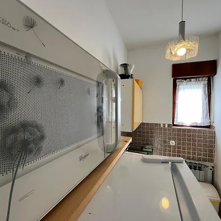 Appartement 77 With Pool And *