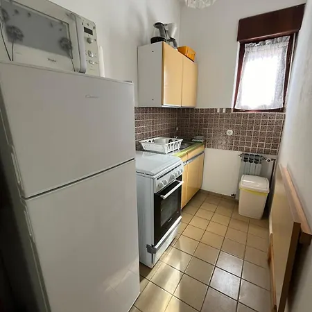 77 With Pool And Daire Starigrad Paklenica