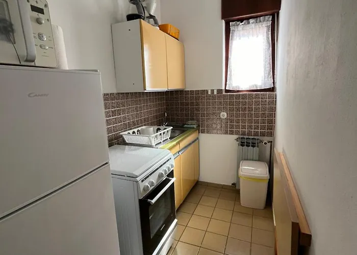 Apartamento 77 With Pool And